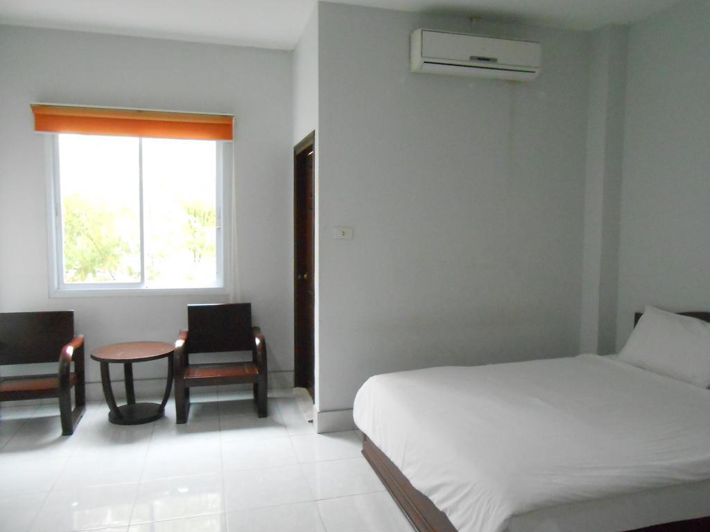 Hoang Kim Hotel Wientian Zewnętrze zdjęcie